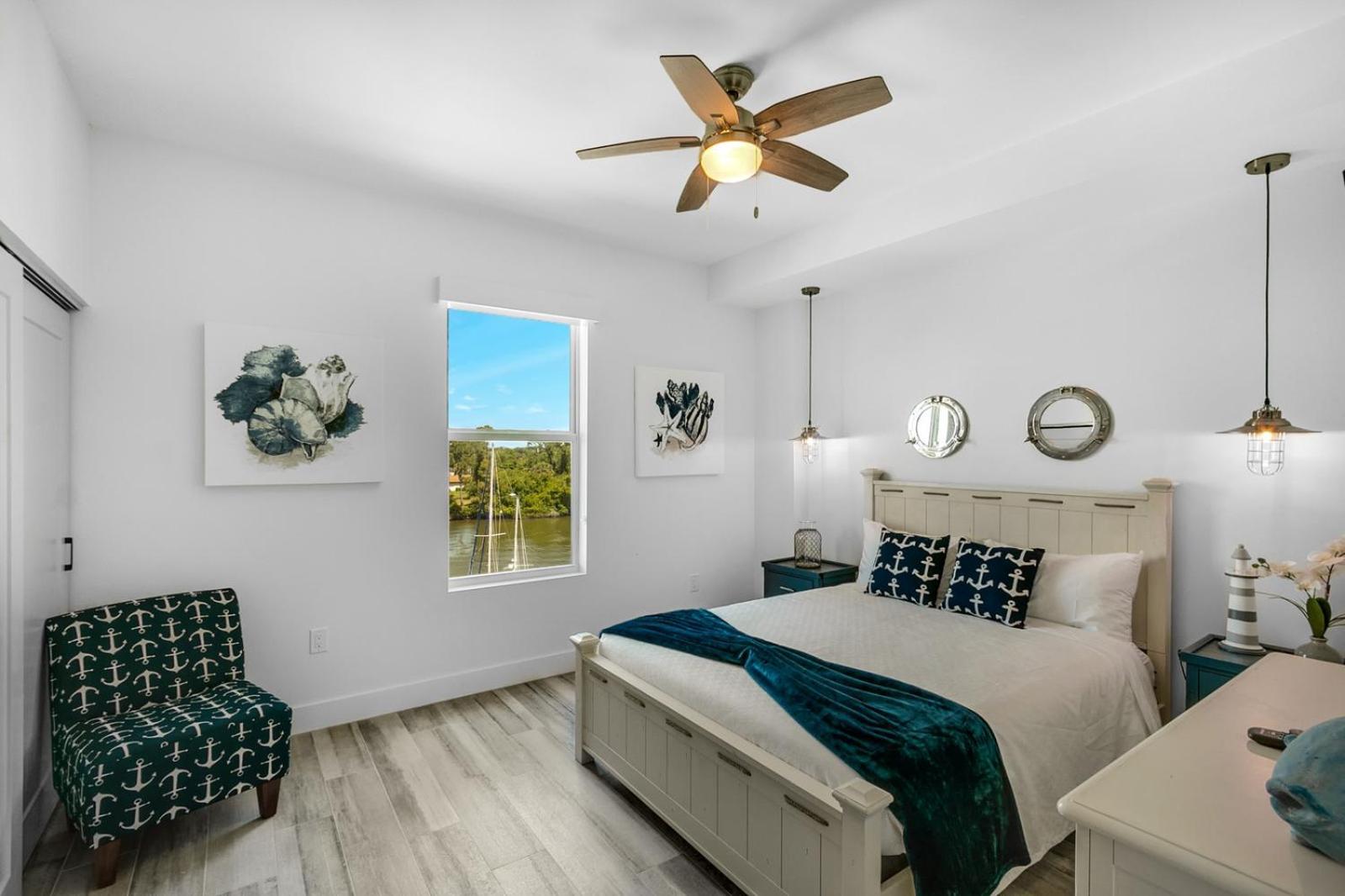 Dolphins Vacation Rental Merritt Island Camera foto